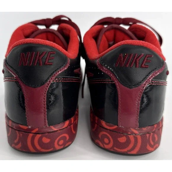 Nike Air Force 1 Low Men's 8.5 Black Red Swirl Midsole 2007 Y2K Retro